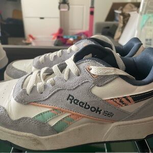Reebok White and Gray Retro Sneakers with Chunky Silhouette kids